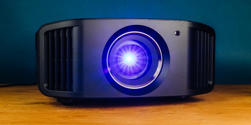 Ultimate Guide to Choosing Your Perfect Pico Projector